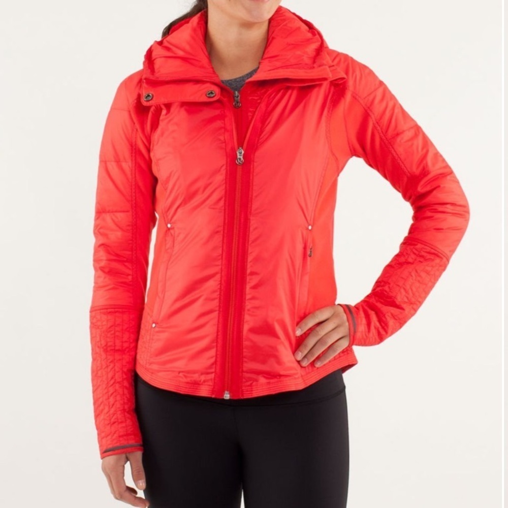 RARE Lululemon Bundle Up Jacket in Love Red Size 4